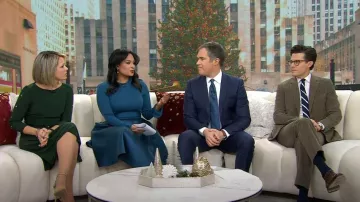 Robe à manches longues Ted Baker Zadi Mix Media portée par Kristen Welker comme on le voit dans Today on December 30, 2022