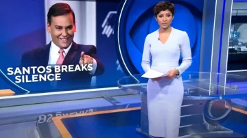 Scanlan Theodore cinturón de manga larga Midi-Dress en lila usado por Jericka Duncan como se ve en CBS Evening News el 26 de diciembre de 2022