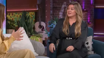 L'Agence Cameron Shirt­dress worn by Kelly Clarkson as seen in The Kelly Clarkson Show on January 2, 2023