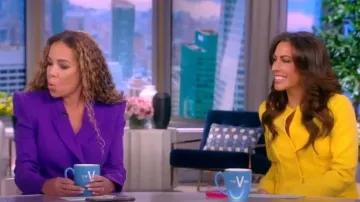 Chaqueta de algodón Sukeina Peplum usada por Alyssa Farah como se ve en The View el 3 de enero de 2023