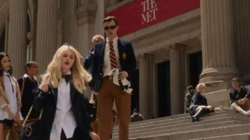 Dior x Travis Scott Cactus Jack Diamond R1 Gafas de sol usadas por Max Wolfe (Thomas Doherty) como se ve en Gossip Girl (S02E07)