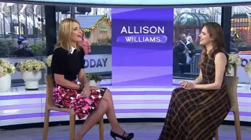 Lafayette 148 NY Sleeveless Belted Plaid Gown worn by Allison Williams as seen in Today on January 5, 2023