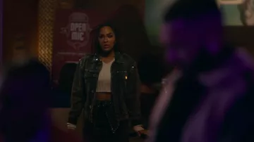 Sandro Fredie Jupe portée par Camille Parks (Meagan Good) vue à Harlem (S01E01)