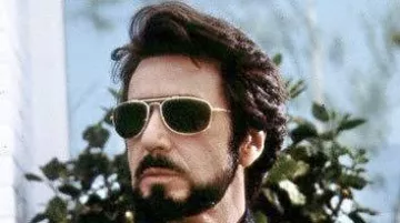 Las gafas de sol Ray-Ban usadas por Carlito (Al Pacino) en la película The Impasse