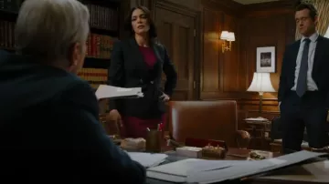 Elisabetta Franchi Crêpe Dou­ble-Breast­ed Blaz­er worn by ADA Samantha Maroun (Odelya Halevi) as seen in Law & Order (S22E10)
