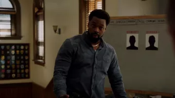 Rails Berkeley Shirt in Indigo Camo worn by Kevin Atwater (Laroyce Hawkins) as seen in Chicago P.D. (S10E10)