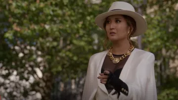 Versace Medusa Chain Necklace worn by Mindy Chen (Ashley Park) as seen in Emily in Paris (S02E04)