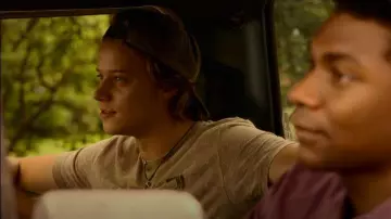 Duck Camp Mal­lard Hat in Green worn by JJ Maybank (Rudy Pankow) as seen in Outer Banks (S02E03)
