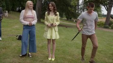 Zara Slingback Escarpins portés par Emily Cooper (Lily Collins) vus dans Emily à Paris (S02E08)