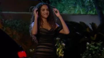 Vestido de malla negro Nookie usado por Teddi Wright como se ve en The Bachelor (S26E01)
