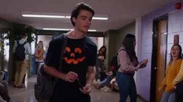 Crazy Dog/Mens Cartoon Eyes Pumpkin Face Funny Fall Halloween Spooky T Shirt worn by Marcus Baker (Felix Mallard) as seen in Ginny & Georgia (S01E05)