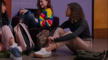 Vans Era Stacked Sneakers usadas por Ginny Miller (Antonia Gentry) como se ve en Ginny & Georgia (S01E05)