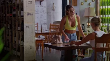Re/Done High-Rise Ripped-Knee Loose Jeans worn by Juliette Porter as seen in Siesta Key (S05E09)