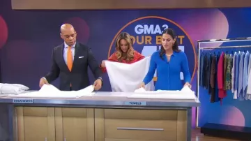Maje Maline Openwork Robe pull à manches longues portée par Janelle Cohen vue dans Good Morning America le 17 janvier 2023
