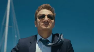 Ray-Ban RB3025 58mm Aviator Pilot Sunglasses worn by Mike McLusky (Jeremy Renner) as seen in Mayor of Kingstown TV show wardrobe (S02E01)