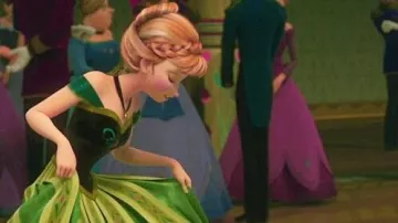 La robe de couronnement portée par Anna (Kristen Bell) dans le film d'animation La Reine des neiges