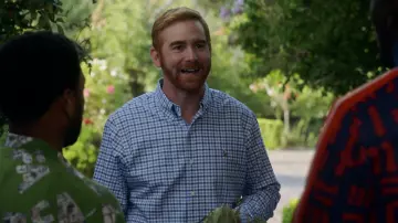 Chemise à carreaux Polo Ralph Lauren portée par Peter (Andrew Santino) comme on le voit dans le film House Party