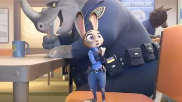 Le costume bleu porté par Judy Hopps (Ginnifer Goodwin) dans le film d'animation Zootopie