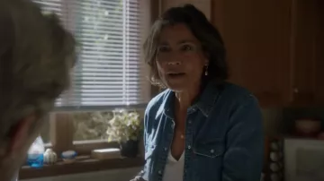 Levi's Essential Western Top worn by Jenny Shepard (Lauren Holly) as seen in NCIS (S20E11)