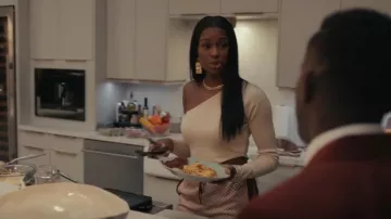 Cult Gaia Teri Knit Top worn by Hilary Banks (Coco Jones) as seen in Bel-Air (S01E02)