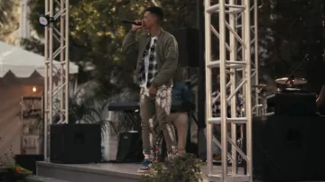 Nike X Un­de­feat­ed Air Force 1 Low Sneak­ers worn by Will Smith (Jabari Banks) as seen in Bel-Air (S01E03)