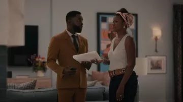 Lafayette 148 NY Grommet Leather Belt In Copper worn by Vivian Banks (Cassandra Freeman) as seen in Bel-Air (S01E06)