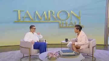 Giambattista Valli Mezcla de algodón Bouclé Minivestido usado por Tamron Hall como se ve en Tamron Hall Show el 24 de enero de 2023