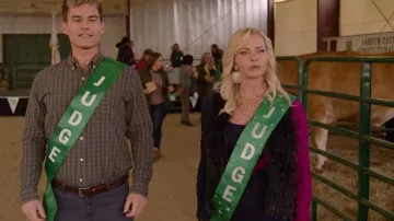 Lilly Pulitzer Torini Vest worn by Barb Flatch (Jaime Pressly) as seen in Welcome to Flatch (S02E12)