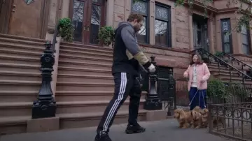 Adidas Sportswear Essential 3 Stripe Trackies in Black worn by Bob Goodwin (Jai Courtney) as seen in Kaleidoscope (S01E04)