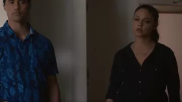 Chemise James Perse Contrast Panel portée par Jane Tennant (Vanessa Minnillo) vue dans NCIS : Hawai’i (S02E12)