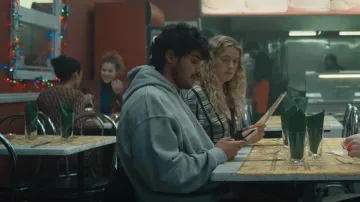 Iets Frans Grey Marl Hood­ie worn by Kash (Bilal Hasna) as seen in Extraordinary (S01E02)