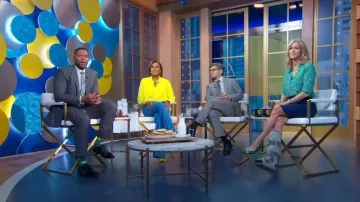 Burberry Scarves Draped Chain Pocket Button-Down Shirt worn by Robin Roberts as seen in Good Morning America on January 27, 2023