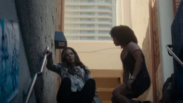 L'Agence Dani Silk 3/4-Sleeve Blouse worn by Zarina Killebrew (Merle Dandridge) as seen in Truth Be Told (S03E01)