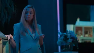 Cinq A Sept Rumer Blazer worn by Micah Keith (Kate Hudson) as seen in Truth Be Told (S02E02)