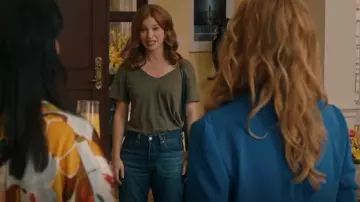 Rag & Bone Wren High-Rise Straight worn by Darby Spencer (Stacey Farber) as seen in The Spencer Sisters (S01E01)