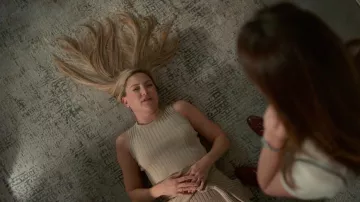Allude Ribbed Tank worn by Micah Keith (Kate Hudson) as seen in Truth Be Told (S02E06)