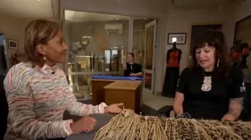 Veronica Beard Gerona Sweater worn by Robin Roberts as seen in Good Morning America on February 2, 2023