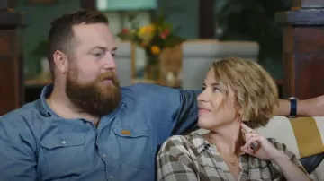 Anthropologie Isadora Henley Plaid Flannel Shirt worn by Erin Napier as seen in Home Town (S07E03)