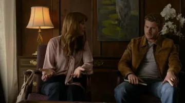 Veste en daim brut non doublé Schott Duke portée par Liam Sadusky (Jake Austin Walker) comme on le voit dans National Treasure: Edge of History (S01E02)