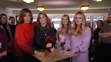 Veronica Beard Jude Suéter usado por Jenna Bush Hager como se ve en Today with Hoda & Jenna el 2 de febrero de 2023