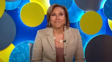 Polo Ralph Lauren Linen Herringbone Blazer worn by Robin Roberts as seen in Good Morning America on February 7, 2023