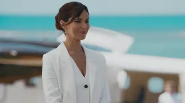 Victoria Beckham Woven Blazer worn by Elena Roarke (Roselyn Sánchez) as seen in Fantasy Island (S02E05)