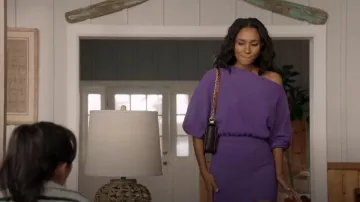 Rebecca minkoff Love Too Bag porté par Layla Keating (Greta Onieogou) vu dans All American (S05E10)