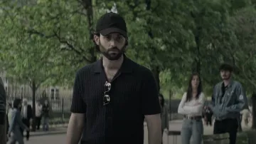 French Connection Retro Button Thru Knit worn by Joe Goldberg (Penn Badgley) as seen in You (S04E01)