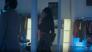 Ganni Cutye-Cropped Printed Slim-Straight Jeans worn by Sophie (Niccy Lin) as seen in You (S04E02)