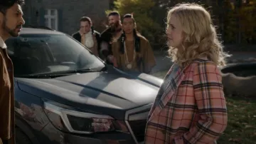 Scotch & Soda Tailored Single Breasted Wool Blended Coat usado por Samantha (Rose McIver) como se ve en Ghosts (S02E13)