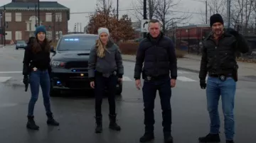 UGG Adirondack Boot III Boots worn by Hailey Upton (Tracy Spiridakos) as seen in Chicago P.D. (S10E13)