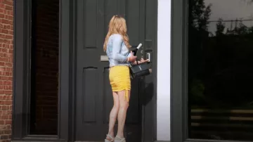 Saint Laurent Medium Sunset Leather Top Handle Bag porté par Jackie Goldschneider comme on le voit dans The Real Housewives of New Jersey (S13E02)