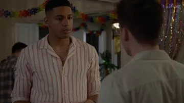 Zara Striped Textured Overshirt porté par Jordan Baker (Michael Evans Behling) vu dans All American (S04E02)