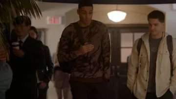 Zella Jamie Crewneck Pullover porté par Jordan Baker (Michael Evans Behling) vu dans All American (S04E04)